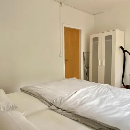 Ruhige Innenstadtlage Mit Terrasse Apartamento Kassel