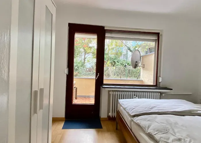 Apartment Ruhige Innenstadtlage Mit Terrasse *